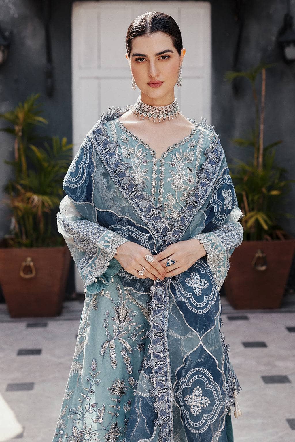 img_emaan_adeel_nawabzadi_awwal_boutique
