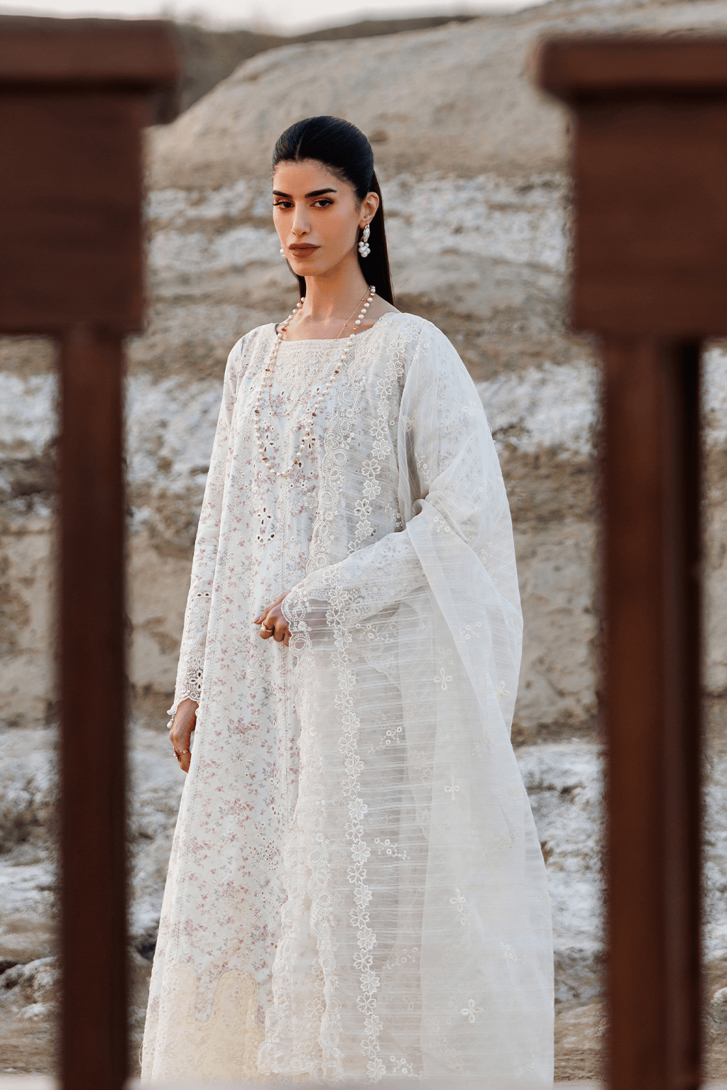 img_emaan_adeel_sunlit_groove_awwal_boutique