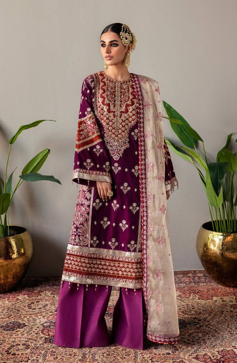 ing_emaan_adeel_velvet_awwal_boutique