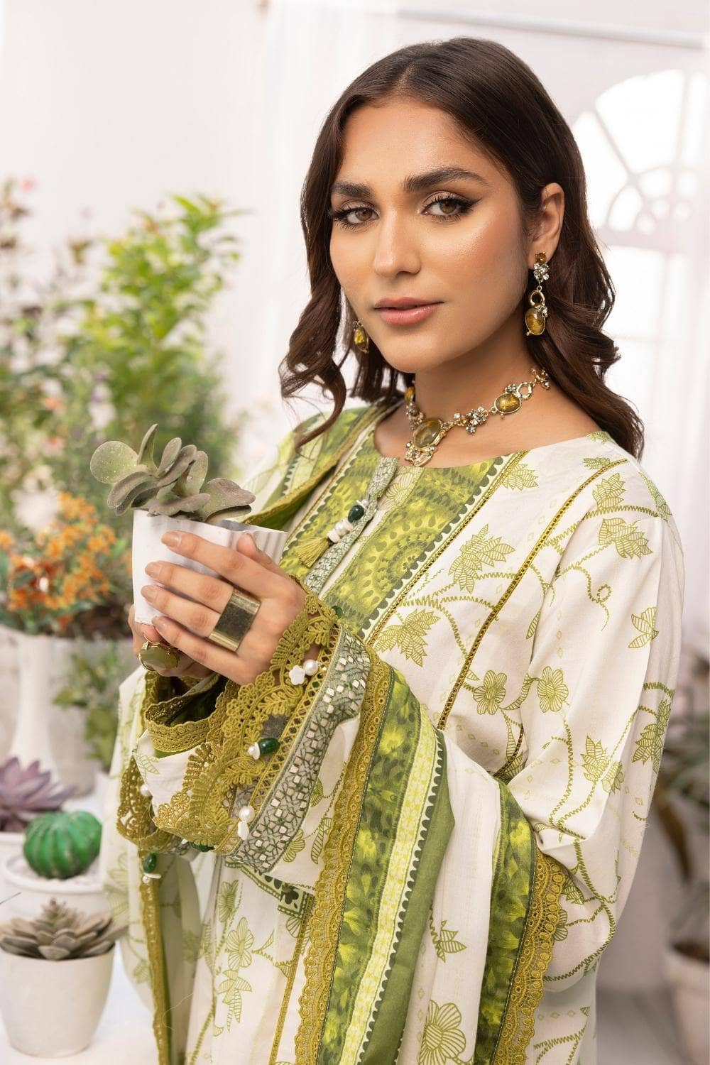 img_faiza_faisal_by_ittehad_awwal_boutique