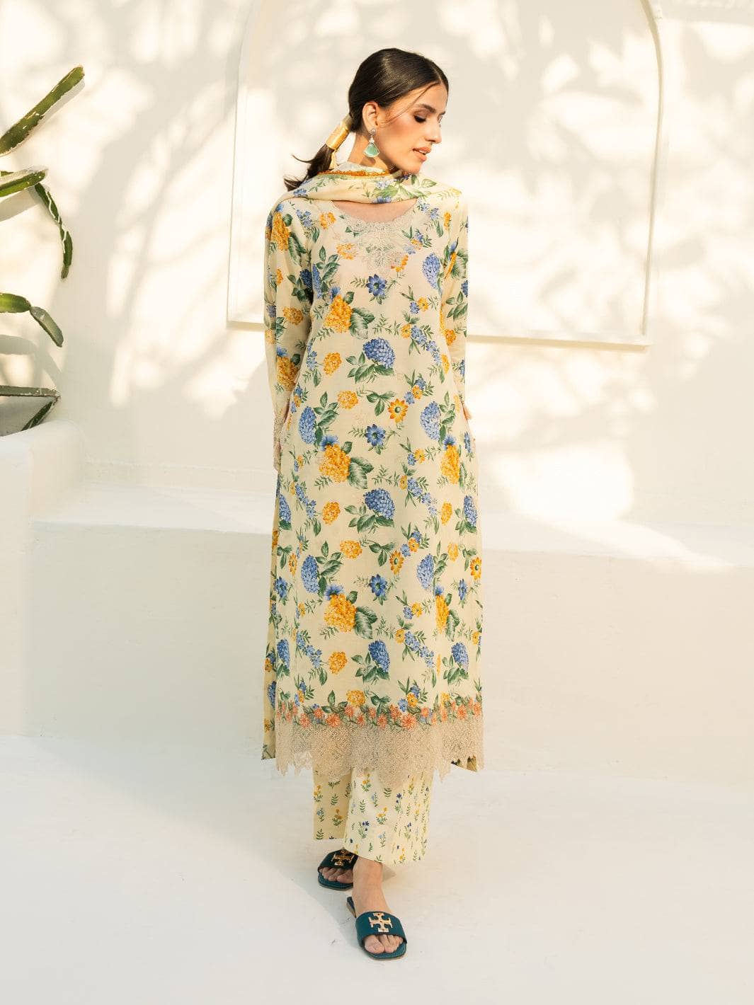 img_faiza_faisal_by_ittehad_awwal_boutique