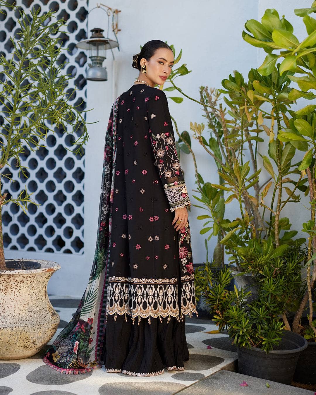 img_faiza_saqlain_lawn_24_awwal_boutique