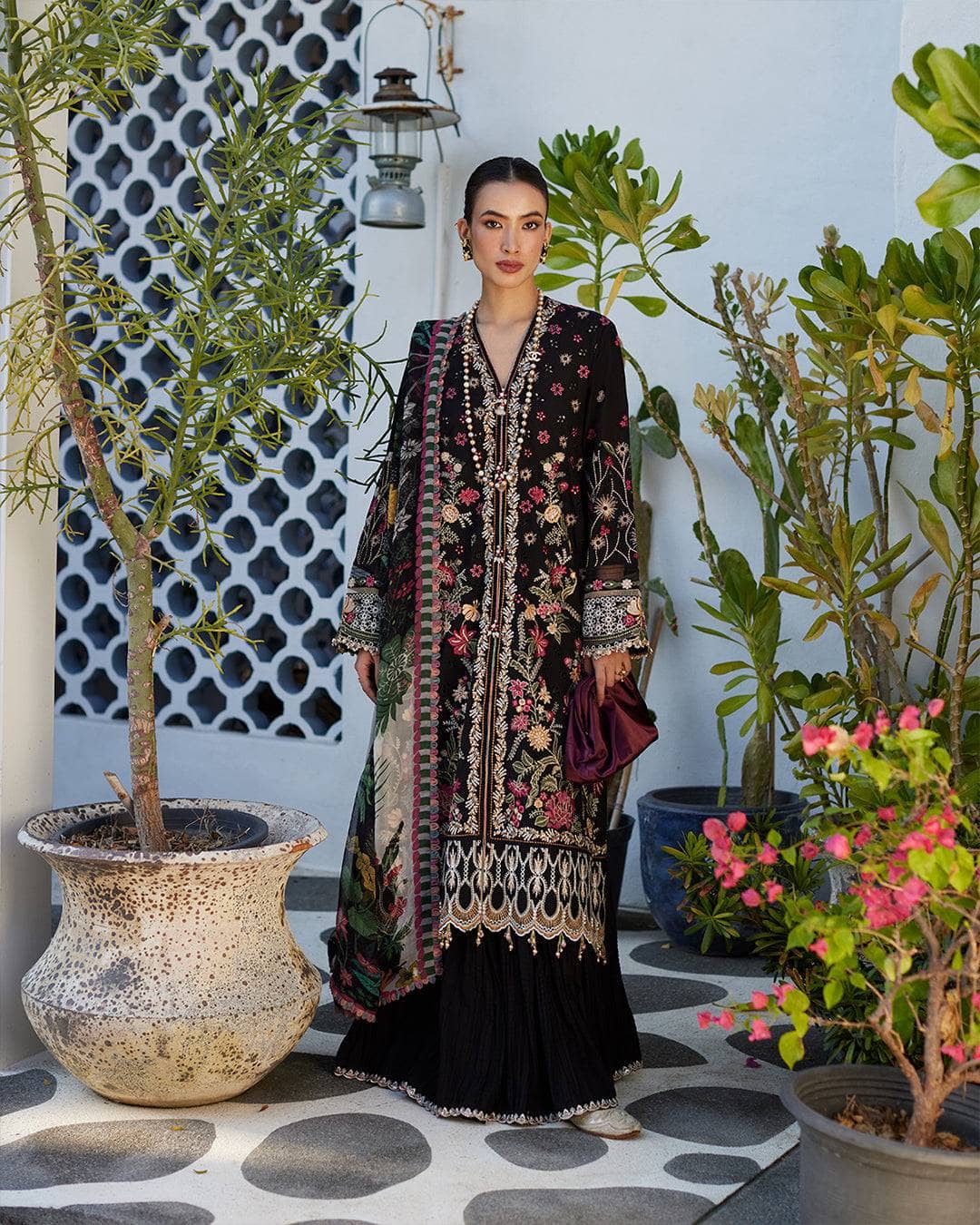 img_faiza_saqlain_lawn_24_awwal_boutique