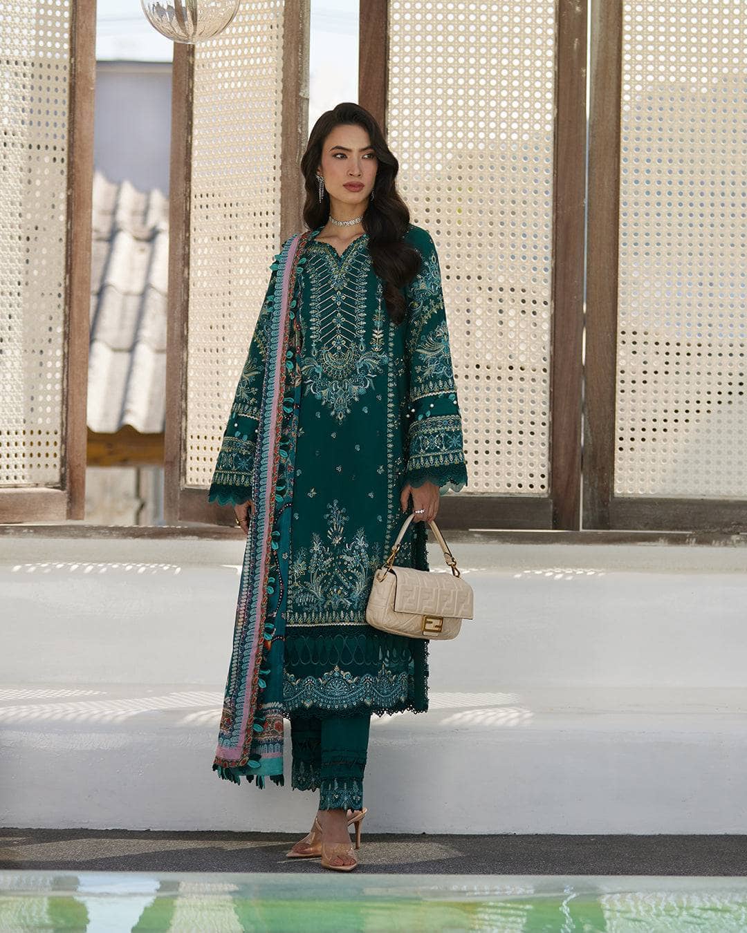 img_faiza_saqlain_lawn_24_awwal_boutique