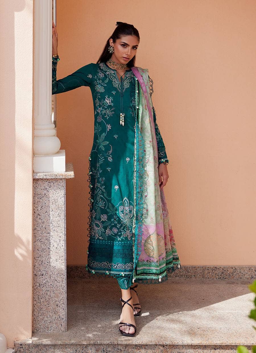 img_farah_talib_aziz_lawn_awwal_boutique