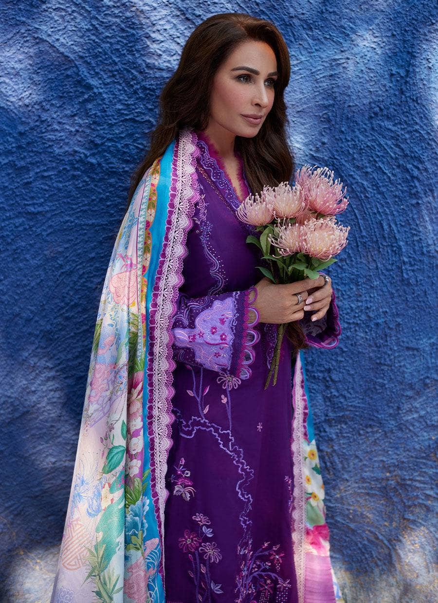 ing_farah_talib_aziz_lawn_24_awwal_boutique