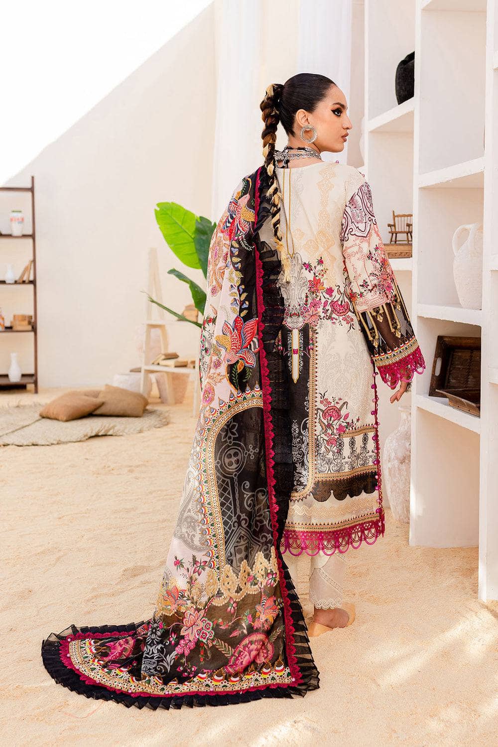 img_firdous_lawn_vol_2_awwal_boutique