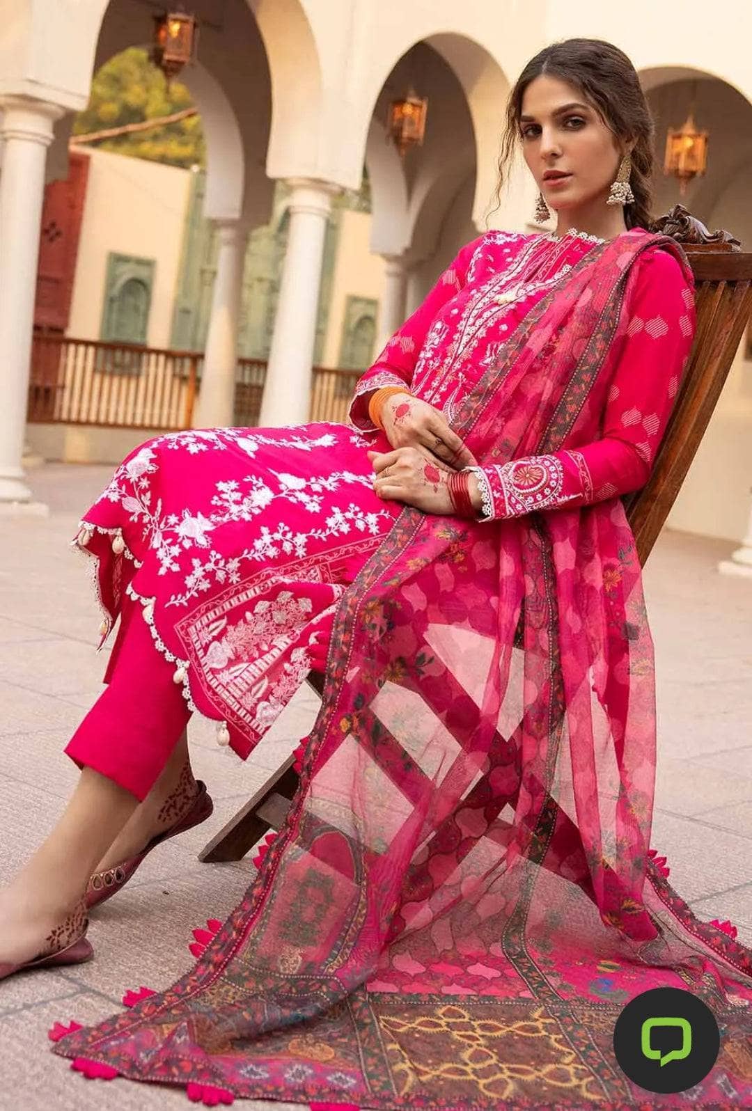img_gul_ahmed_azalea_awwal_boutique
