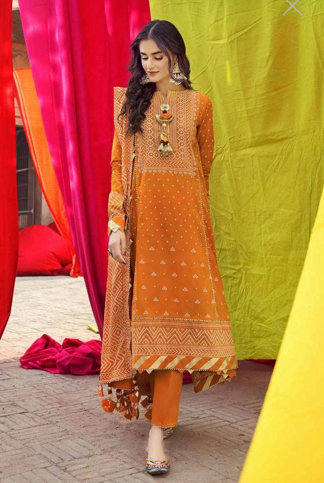 img_gul_ahmed_chunari_lawn_23_awwal_boutiqur