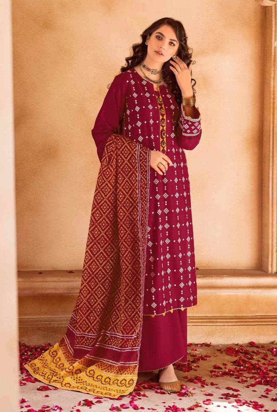 img_gul_ahmed_chunari_lawn_23_awwal_boutiqur