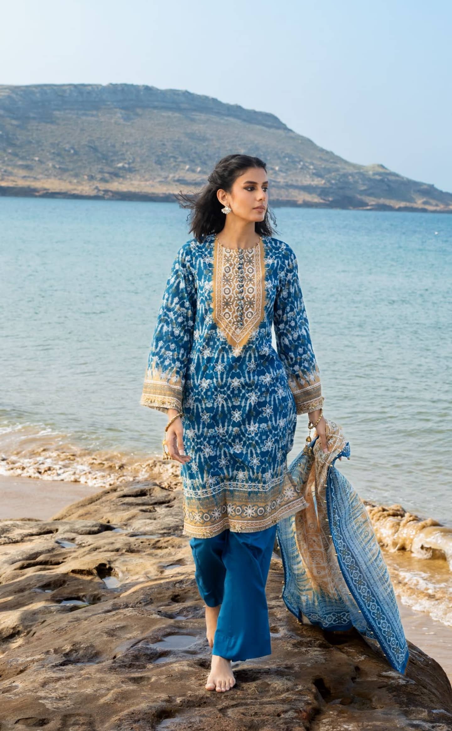 img_gul_ahmed_chunari_awwal_boutique