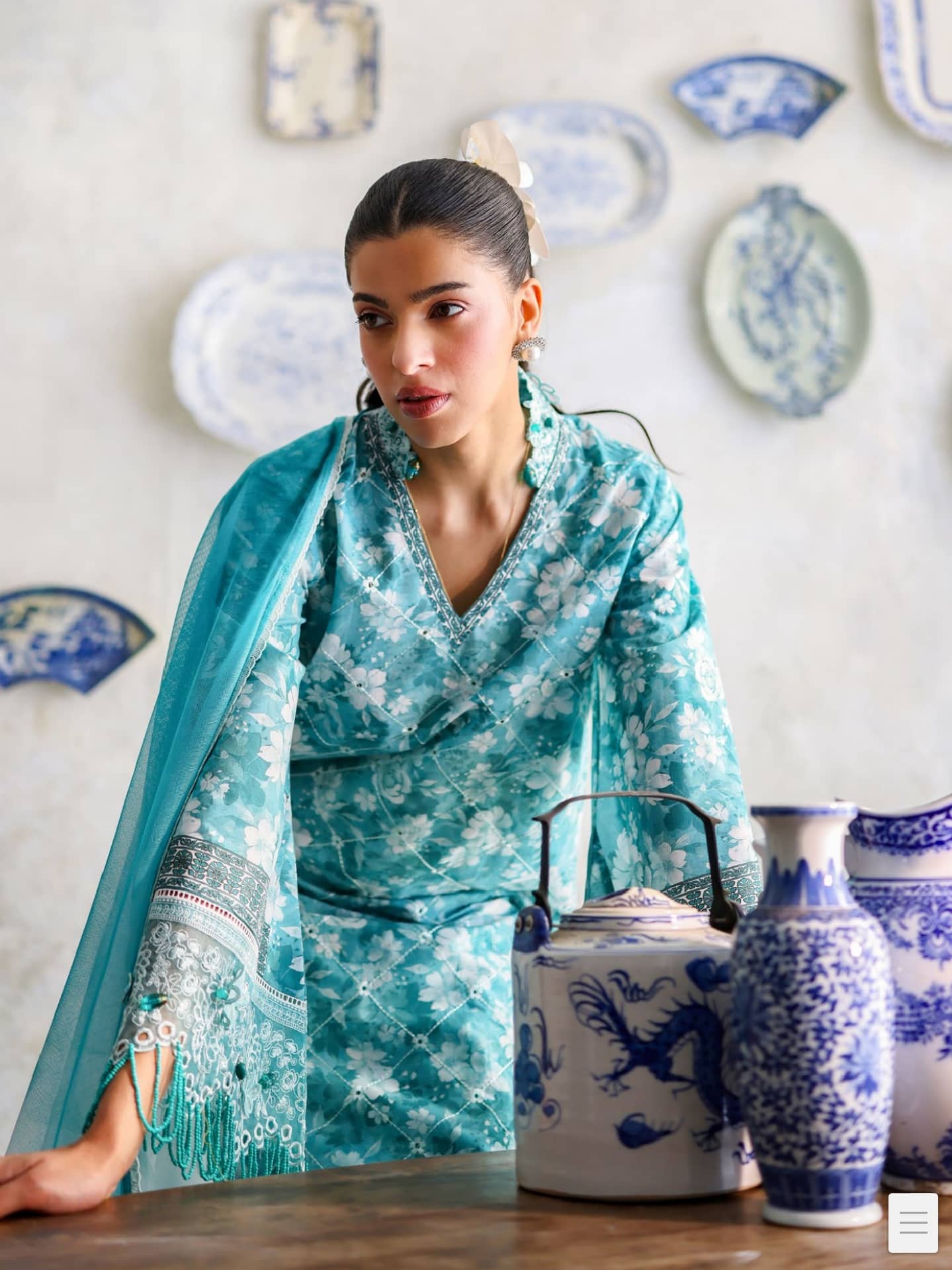 Gul Ahmed Freesia Lawn 26/CN62002