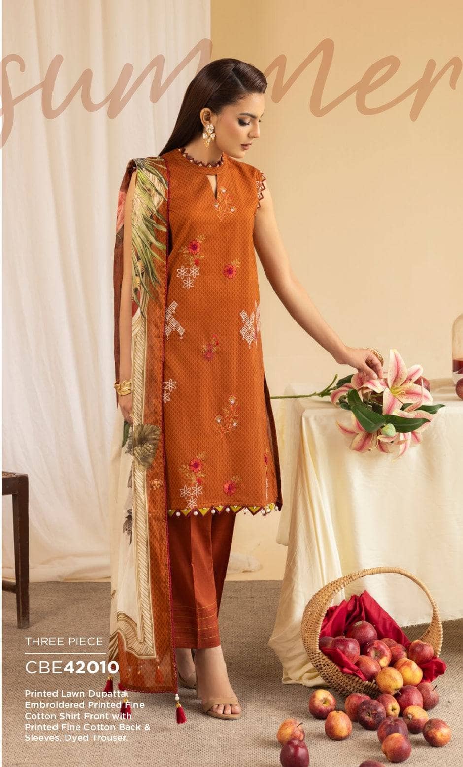 img_gul_ahmed_lawn_awwal_boutique