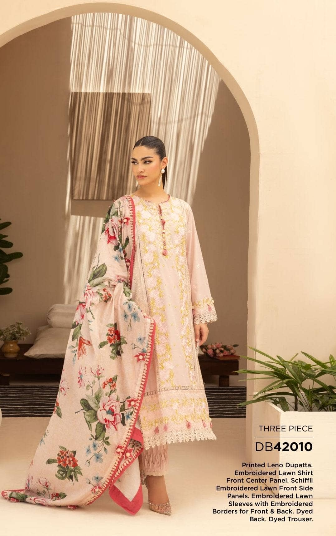 img_gul_ahmed_lawn_awwal_boutique