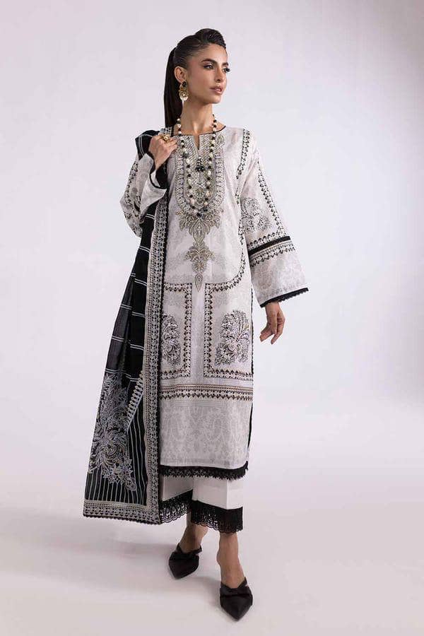 Img_gul_ahmed_24_awwal_boutique