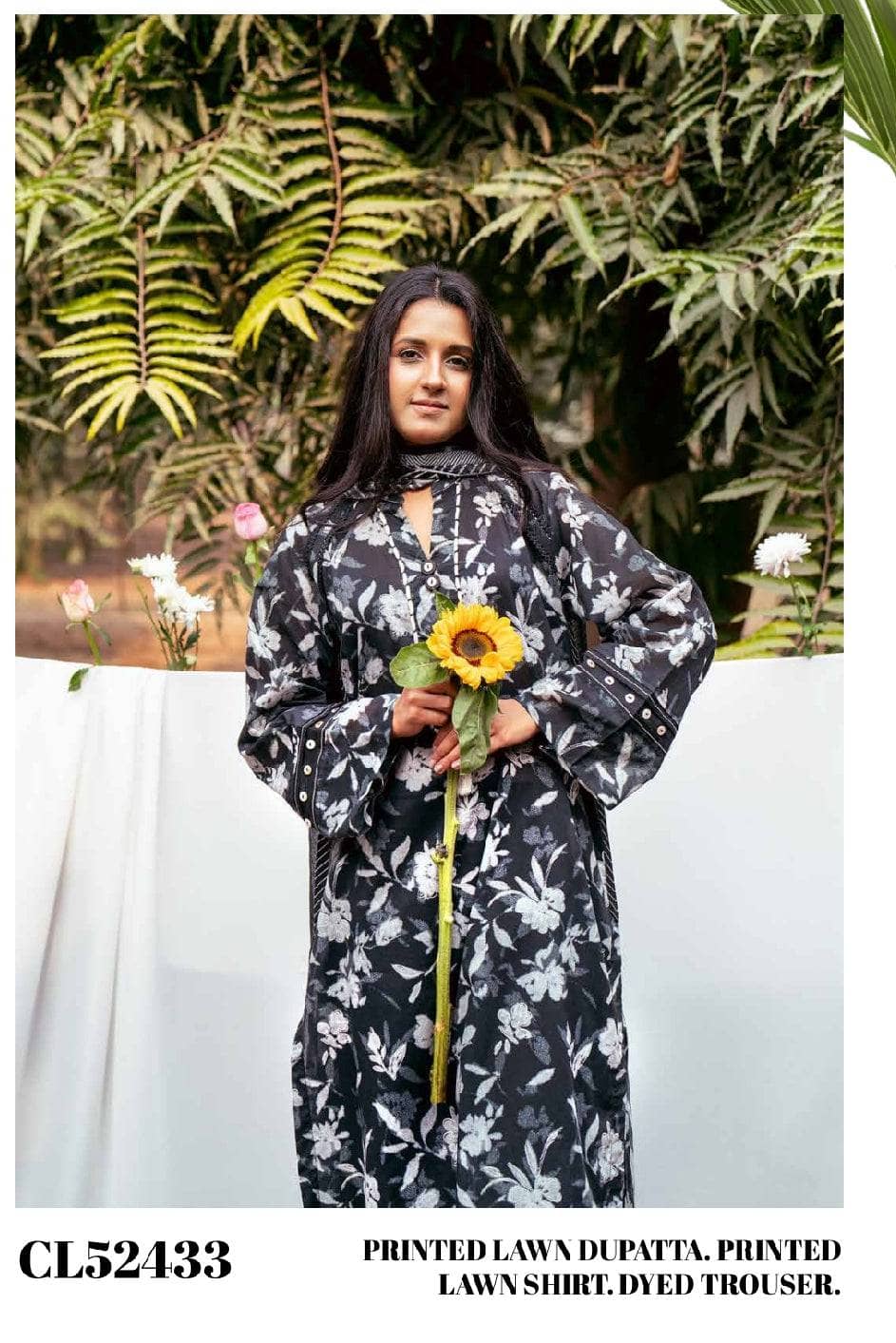 img_gul_ahmed_spring_summer_25_awwal_boutique