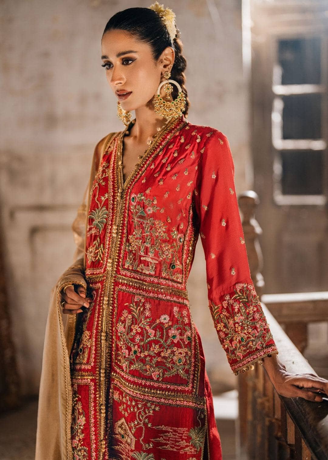 img_gul_ahmed_spring_summer_25_awwal_boutique