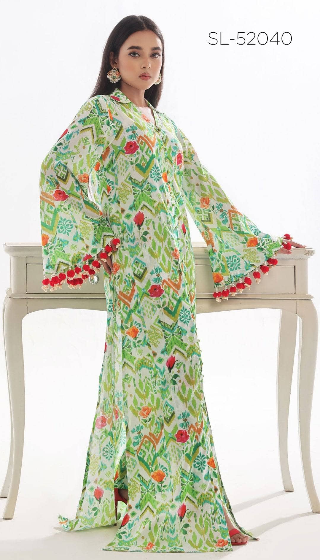 img_gul_ahmed_spring_summer_25_awwal_boutique