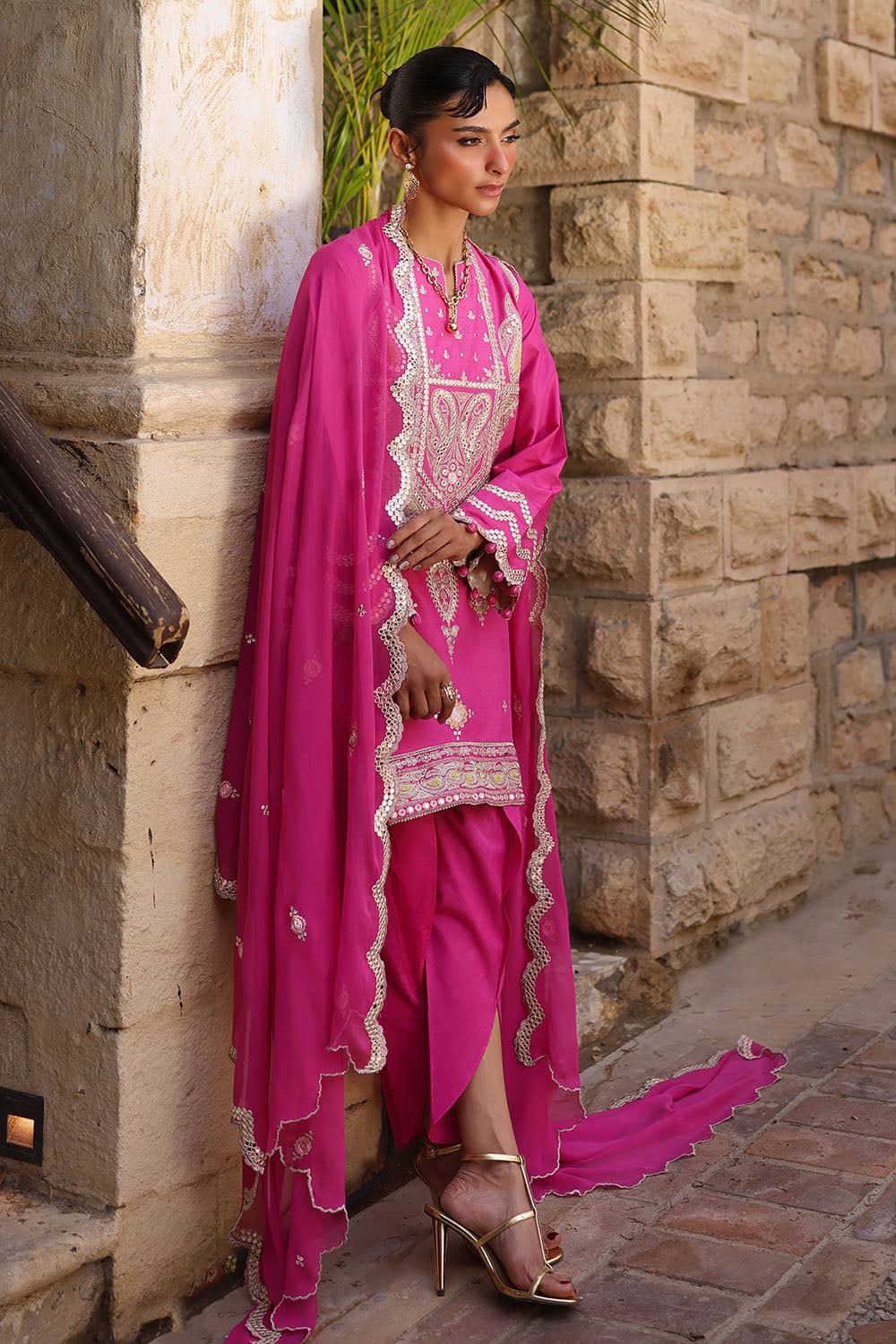 img_gul_ahmed_lawn_awwal_boutique
