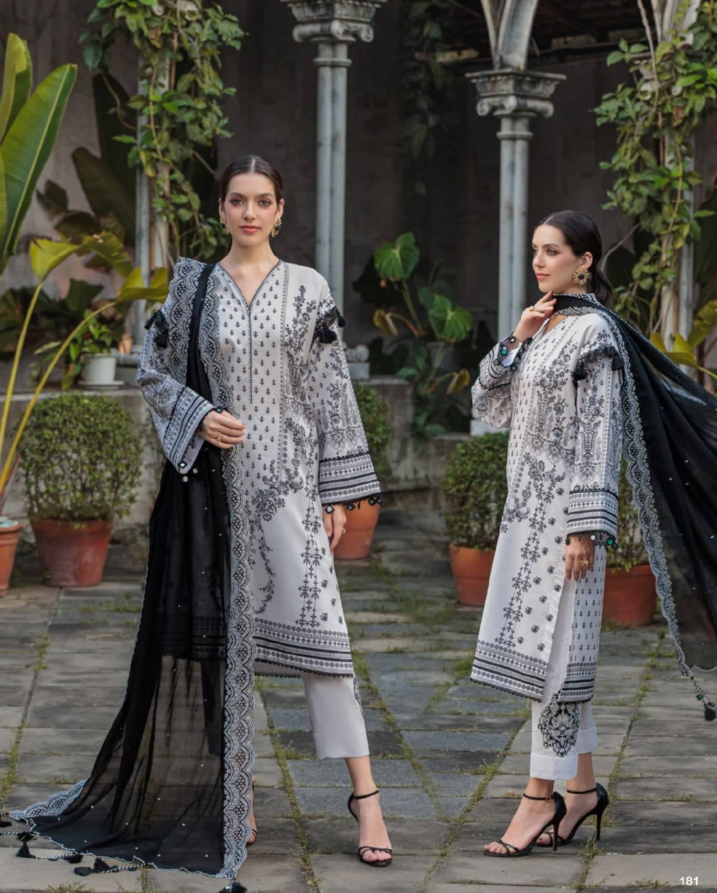 img_gul_ahmed_mitti_ki_khusboo_awwal_boutique