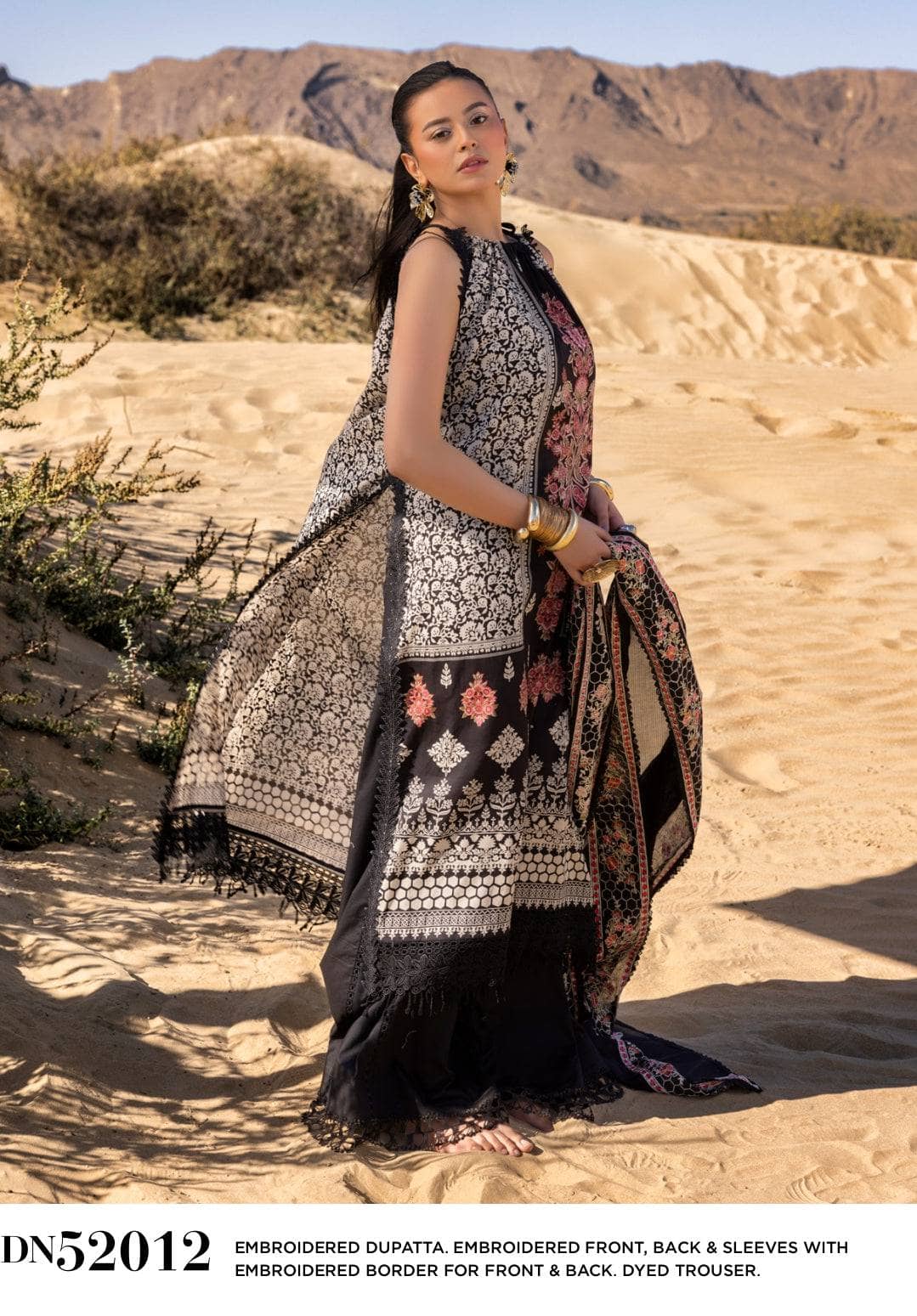 img_gul_ahmed_lawn_awwal_boutique