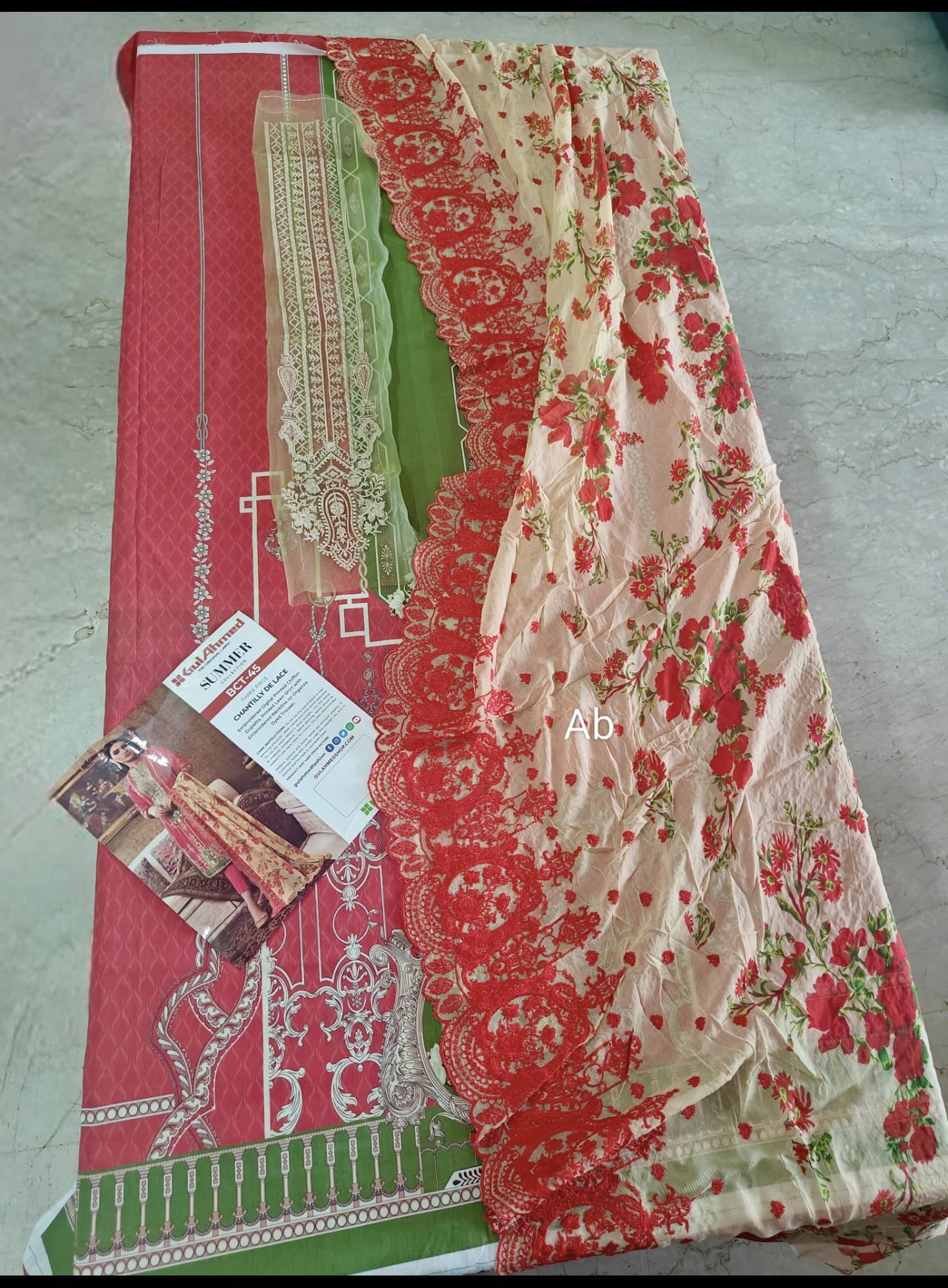 Open Pic/Sale‼️Gul Ahmed Luxury/BCT 45/Embroidered Chantelle Lace Dupatta