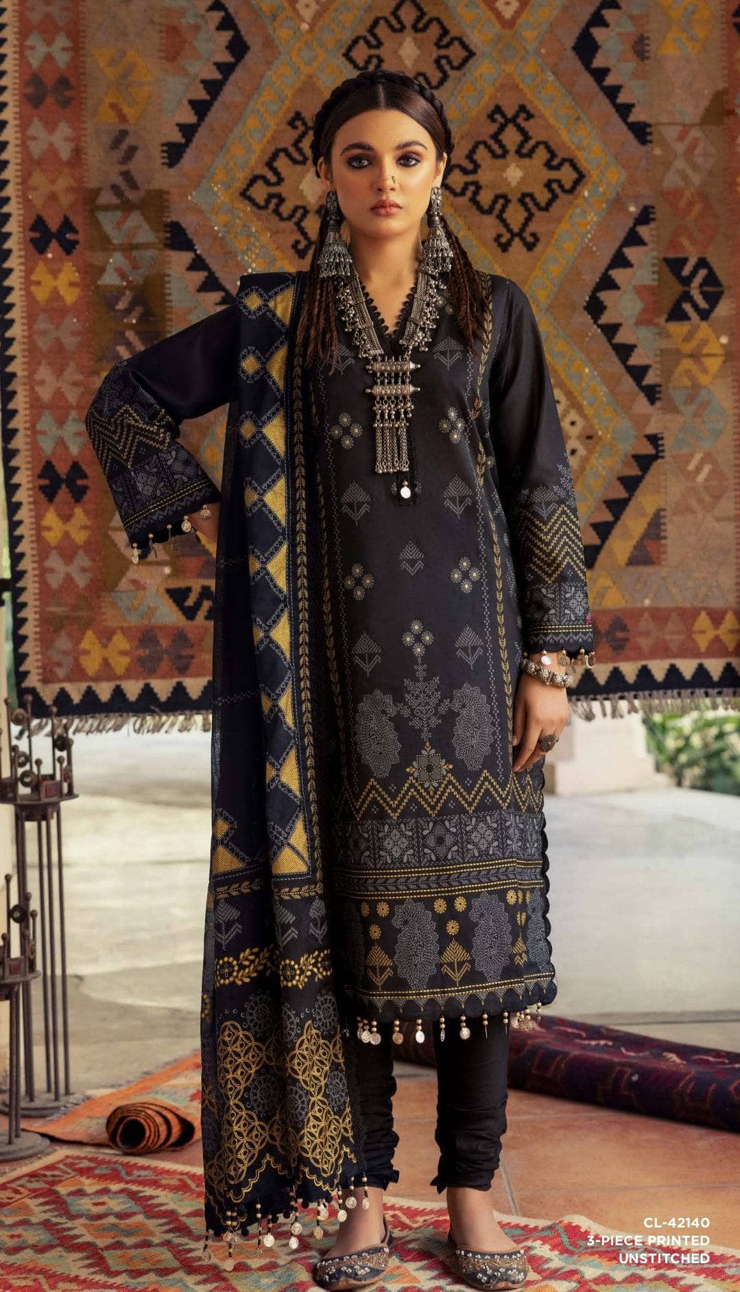 img_gul_ahmed_lawn_24_awwal_boutique