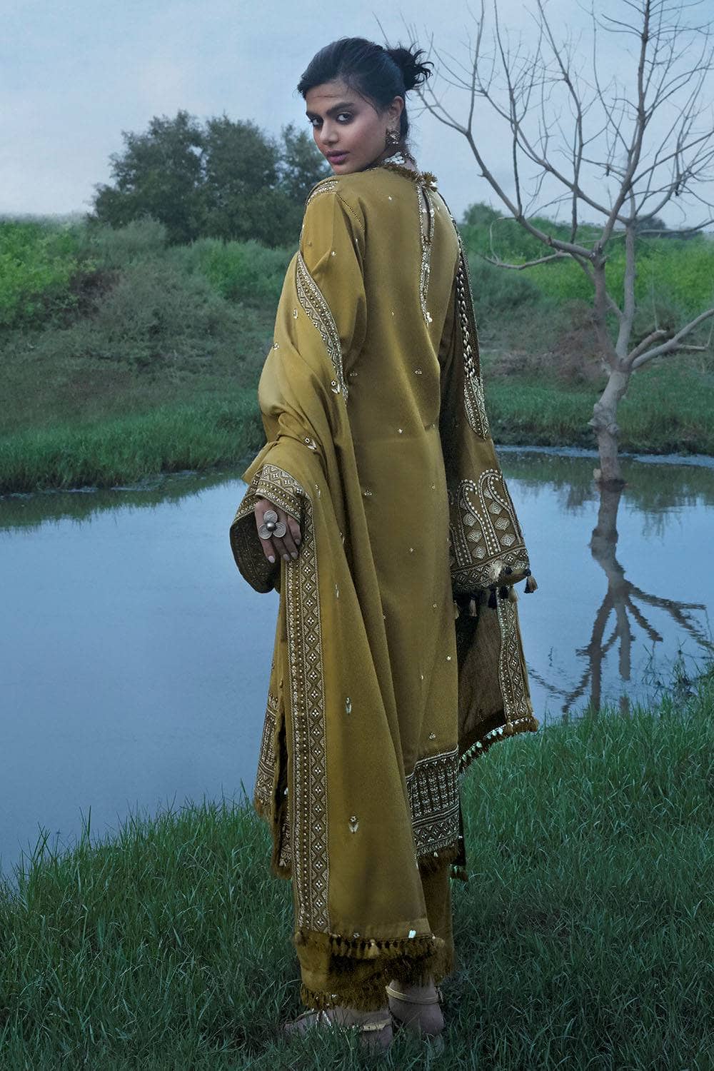 Gul Ahmed Charm Of Winter/Pashmina/AP62002