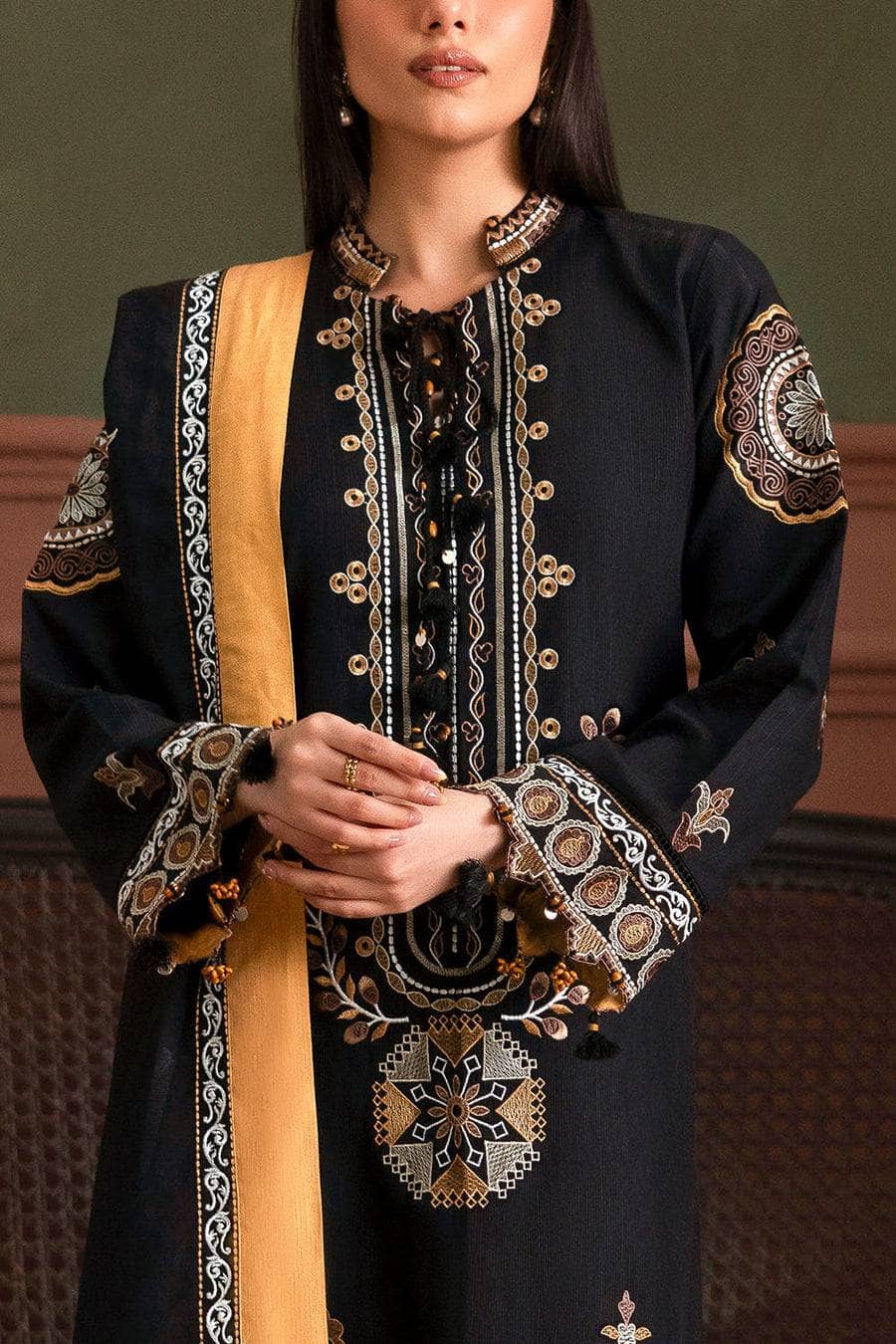 Gul Ahmed Crafted In Winter/SP 62036