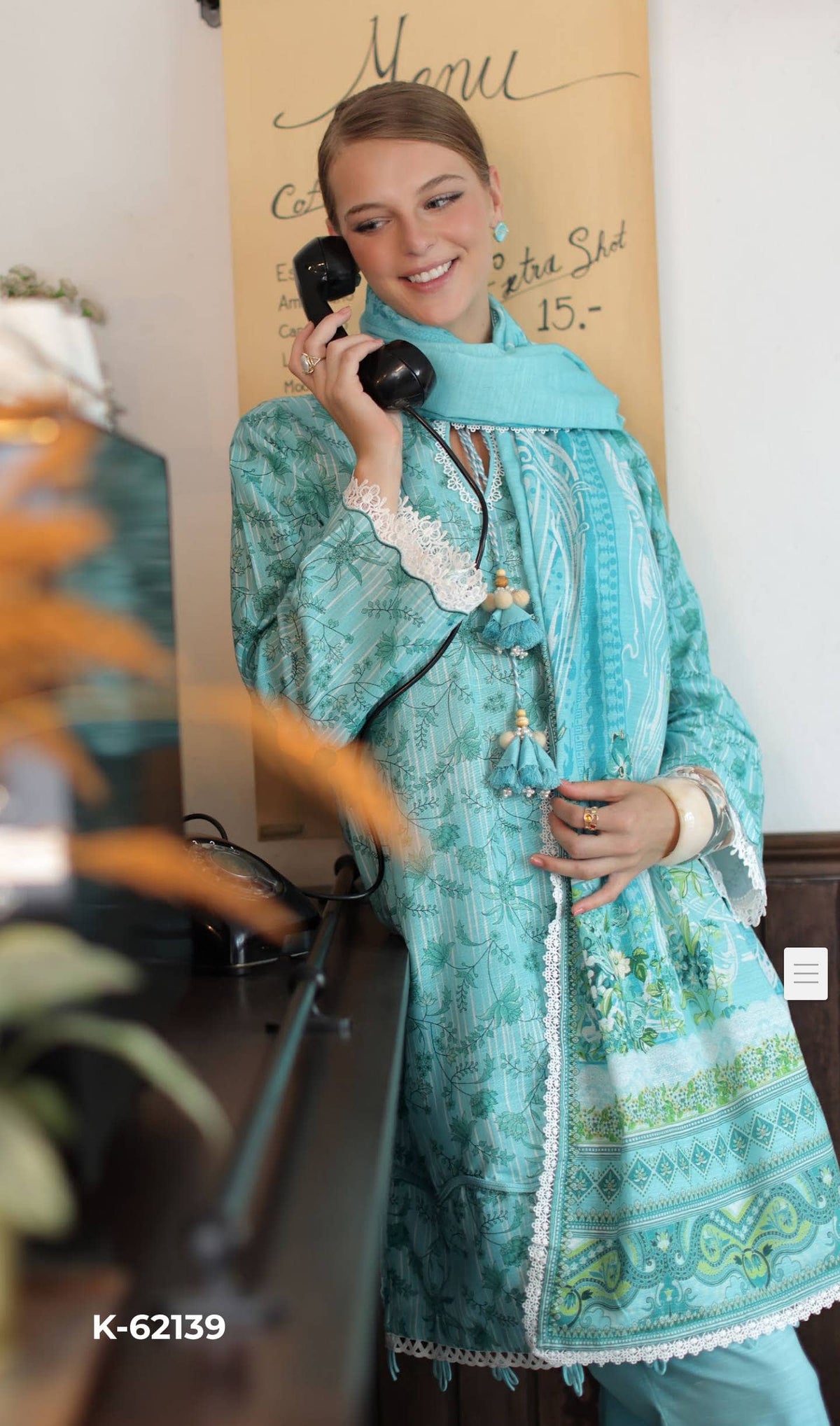 img_gul_ahmed_khaddar_winter_awwal_boutique