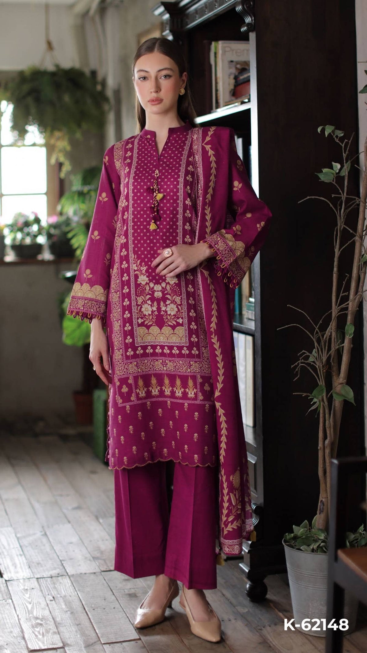 img_gul_ahmed_khaddar_winter_awwal_boutique