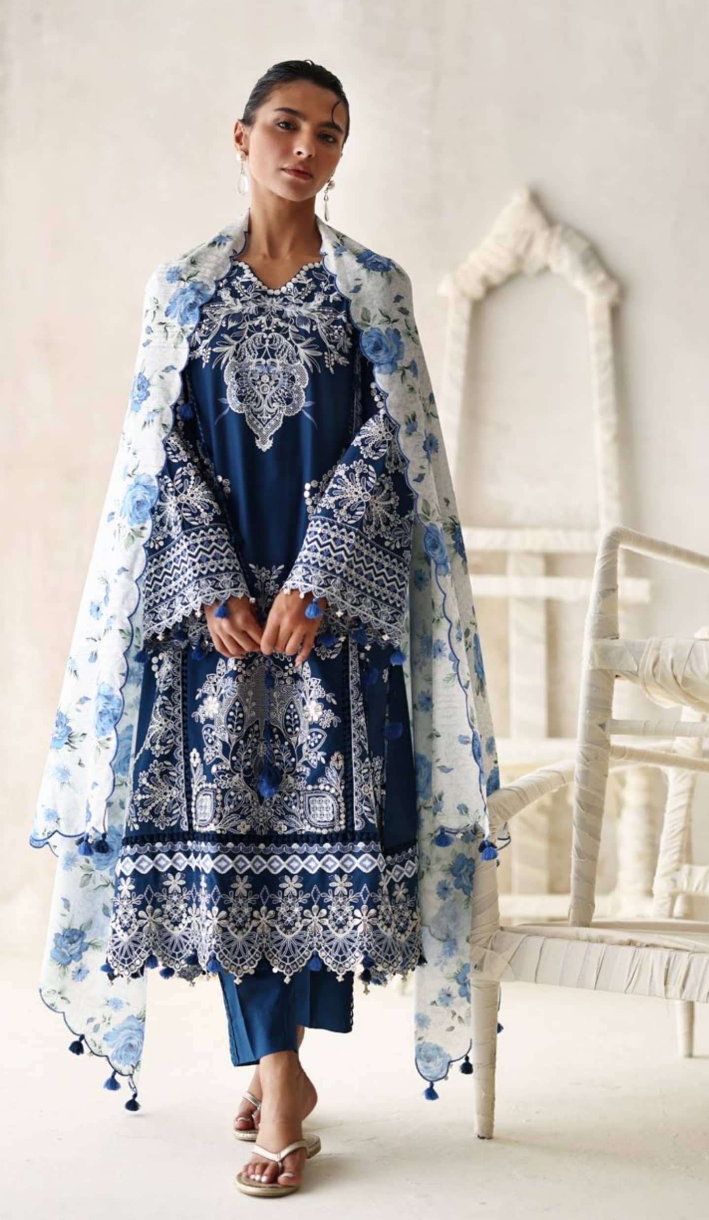 img_gul_ahmed_summer_luxe_awwal_boutique