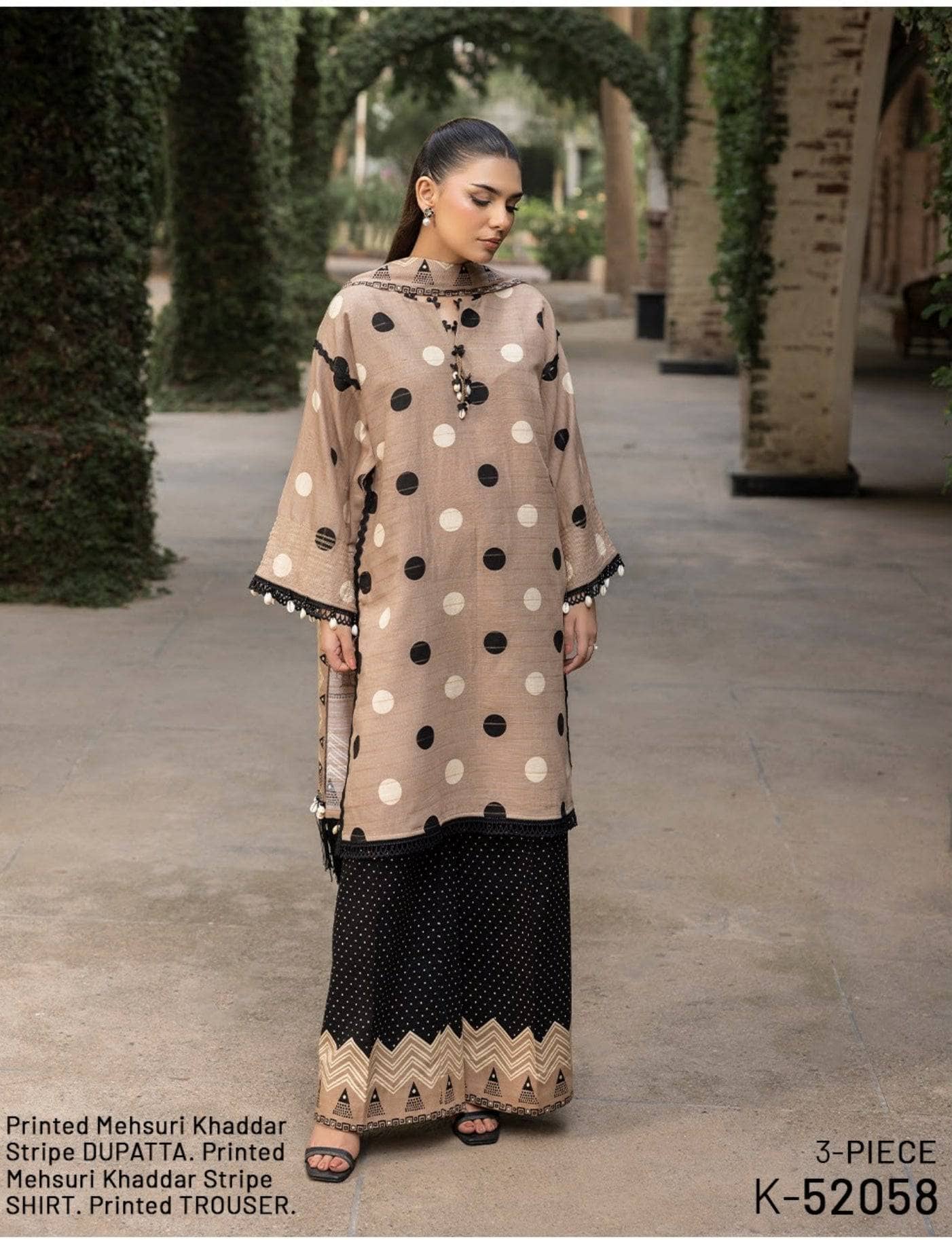img_gul_ahmed_winter_essentials_awwal_boutique
