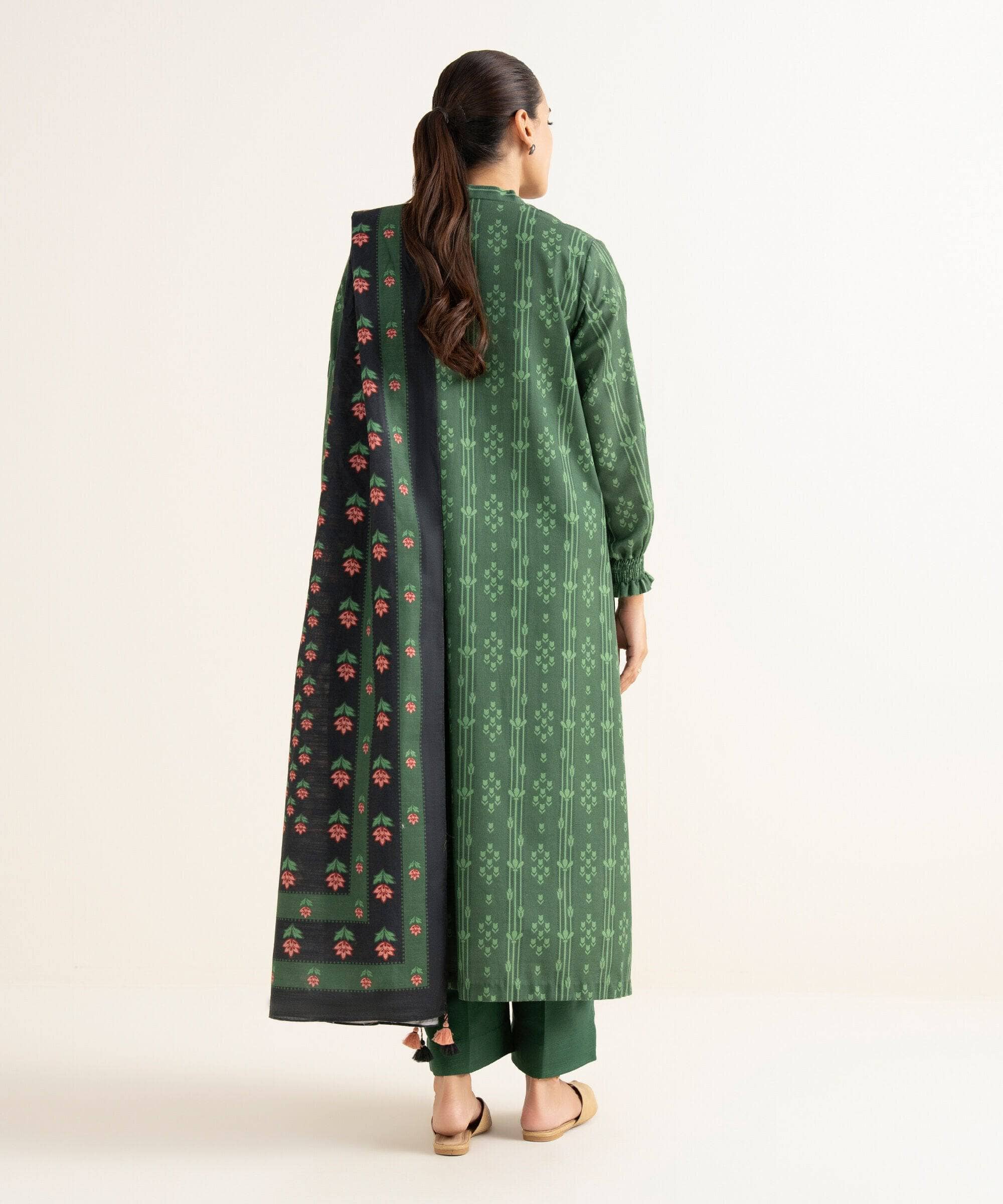 Sapphire Fall Winter 25/Printed Light Khaddar Suit/00U2DDY25V84