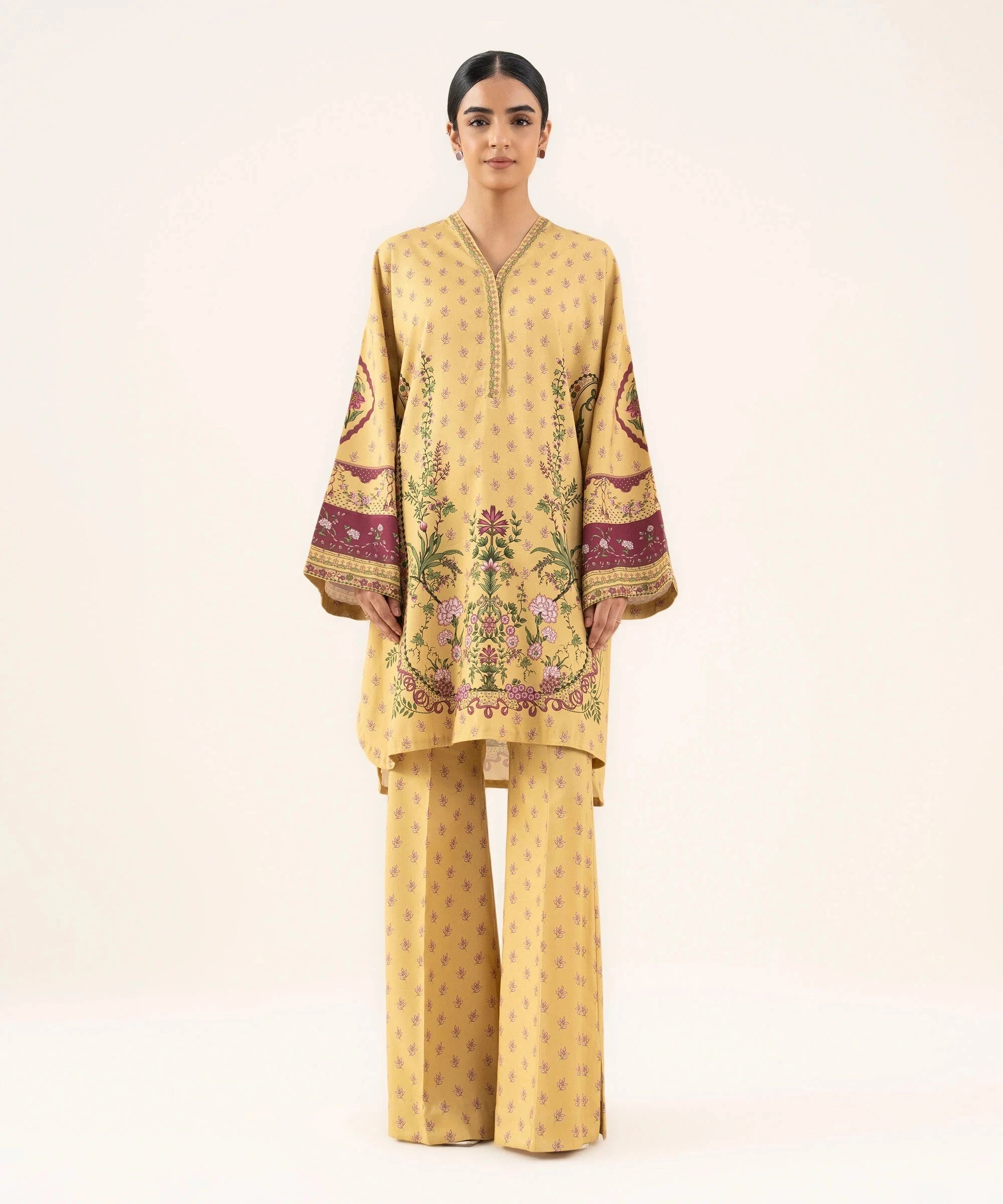 img_sapphire_winter_awwal_boutique