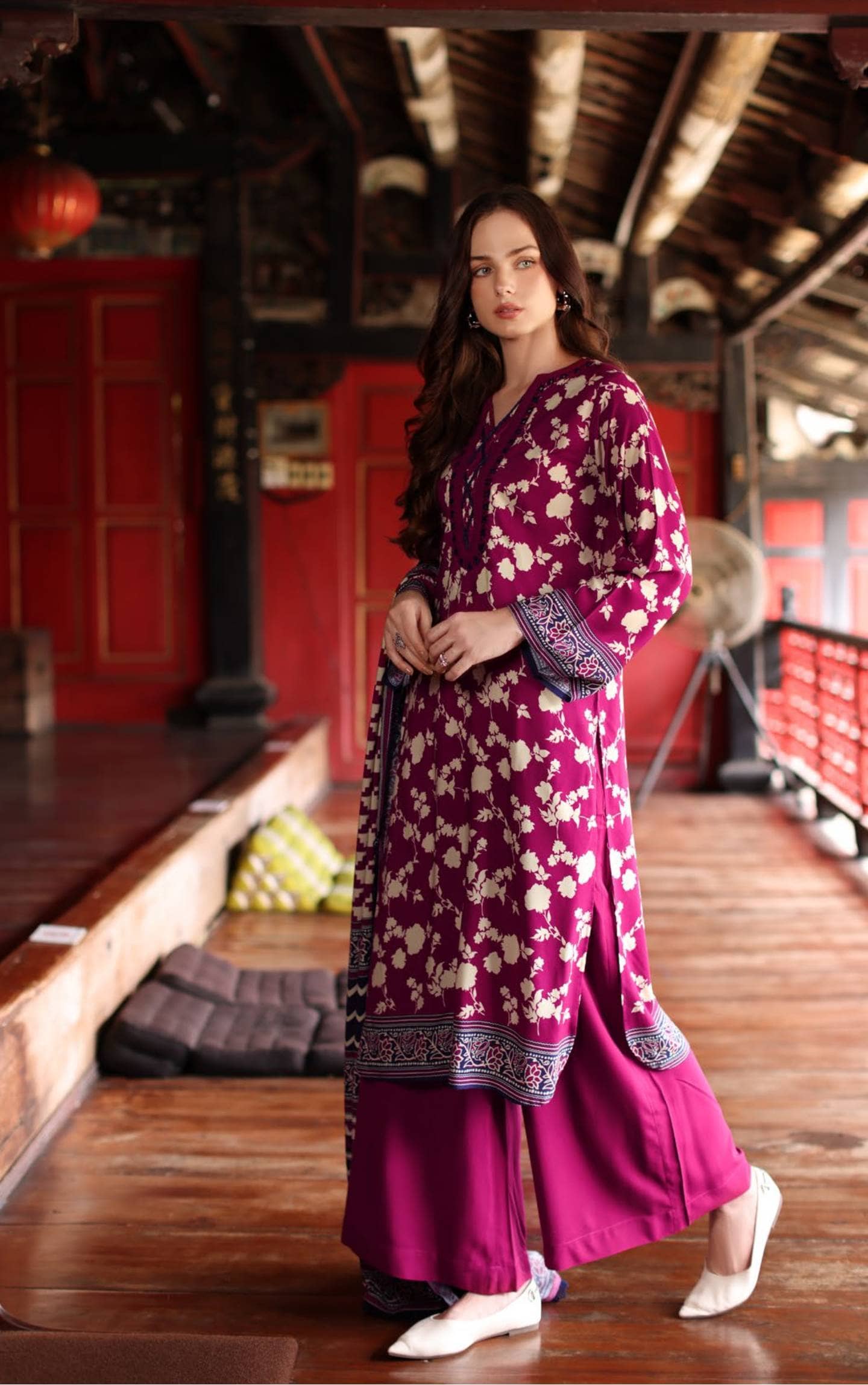 img_gul_ahmed_winter_awwal_boutique