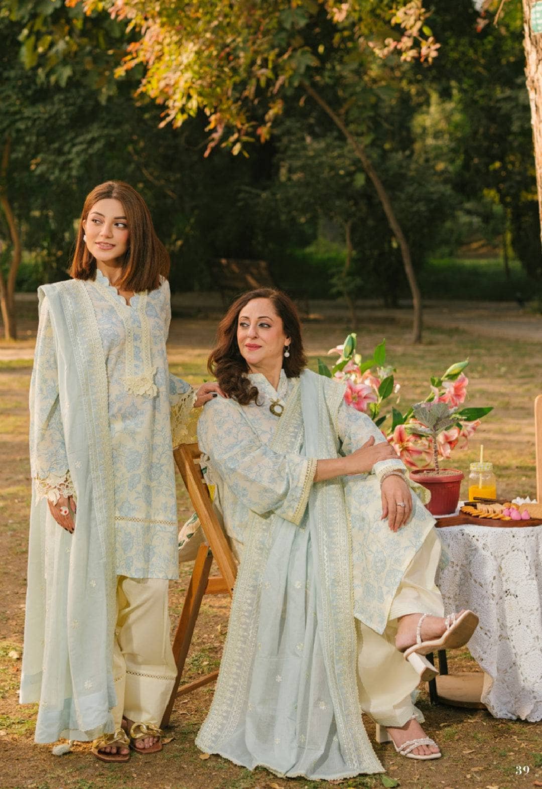 img_gul_ahmed_mothers_collection_awwal_boutique
