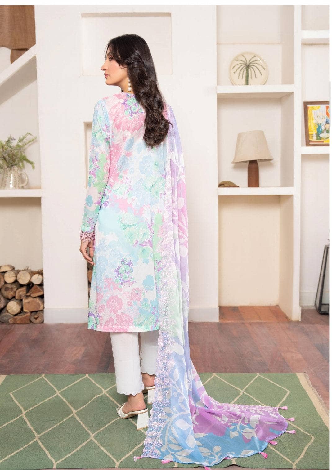 img_guljee_mishaal_lawn_awwal_boutique