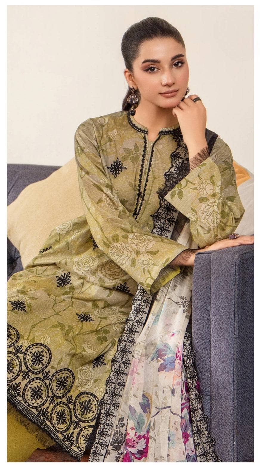 img_guljee_jad_lawn_awwal_boutique