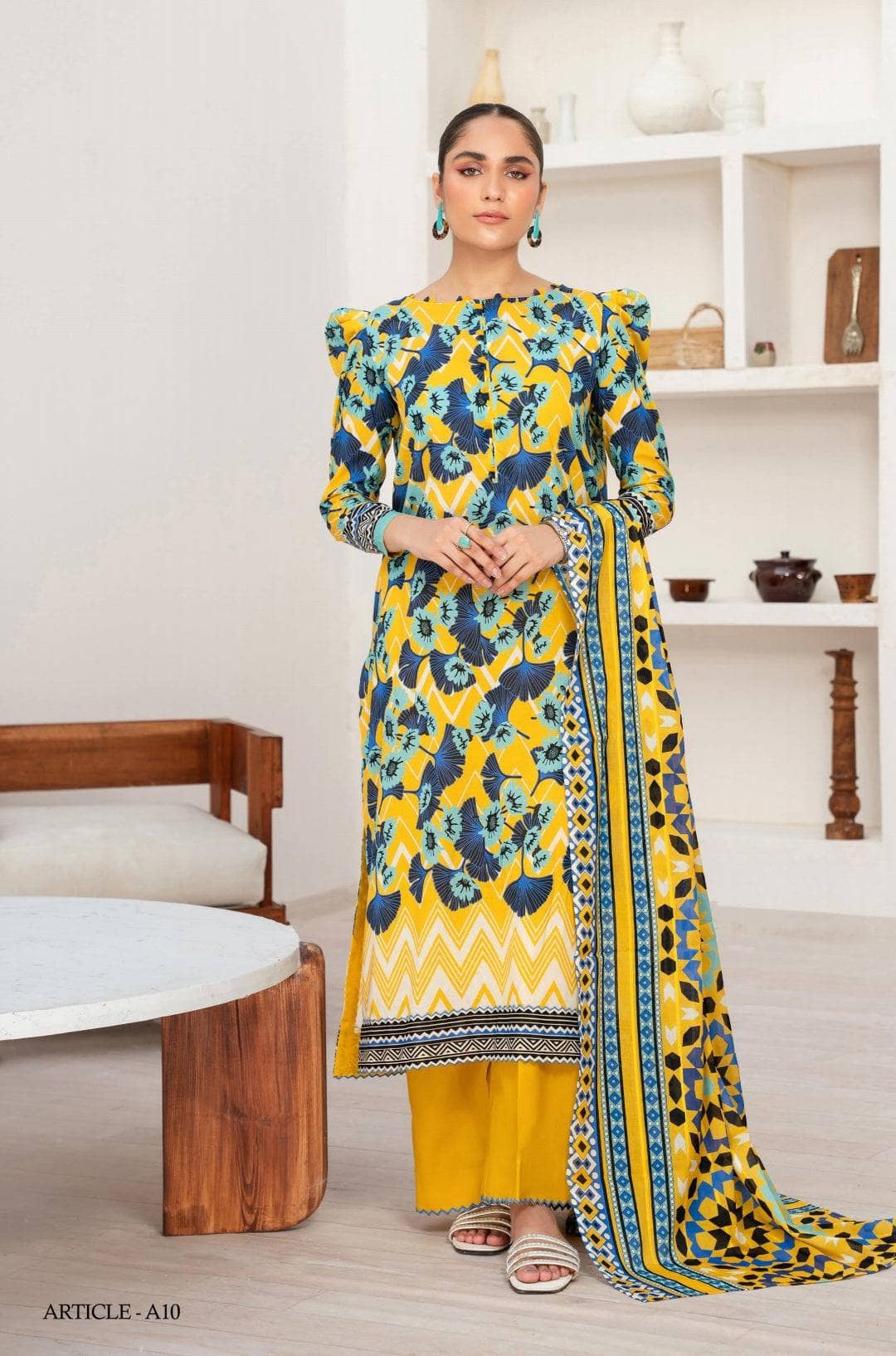 img_guljee_tulip_trails_awwal_boutique