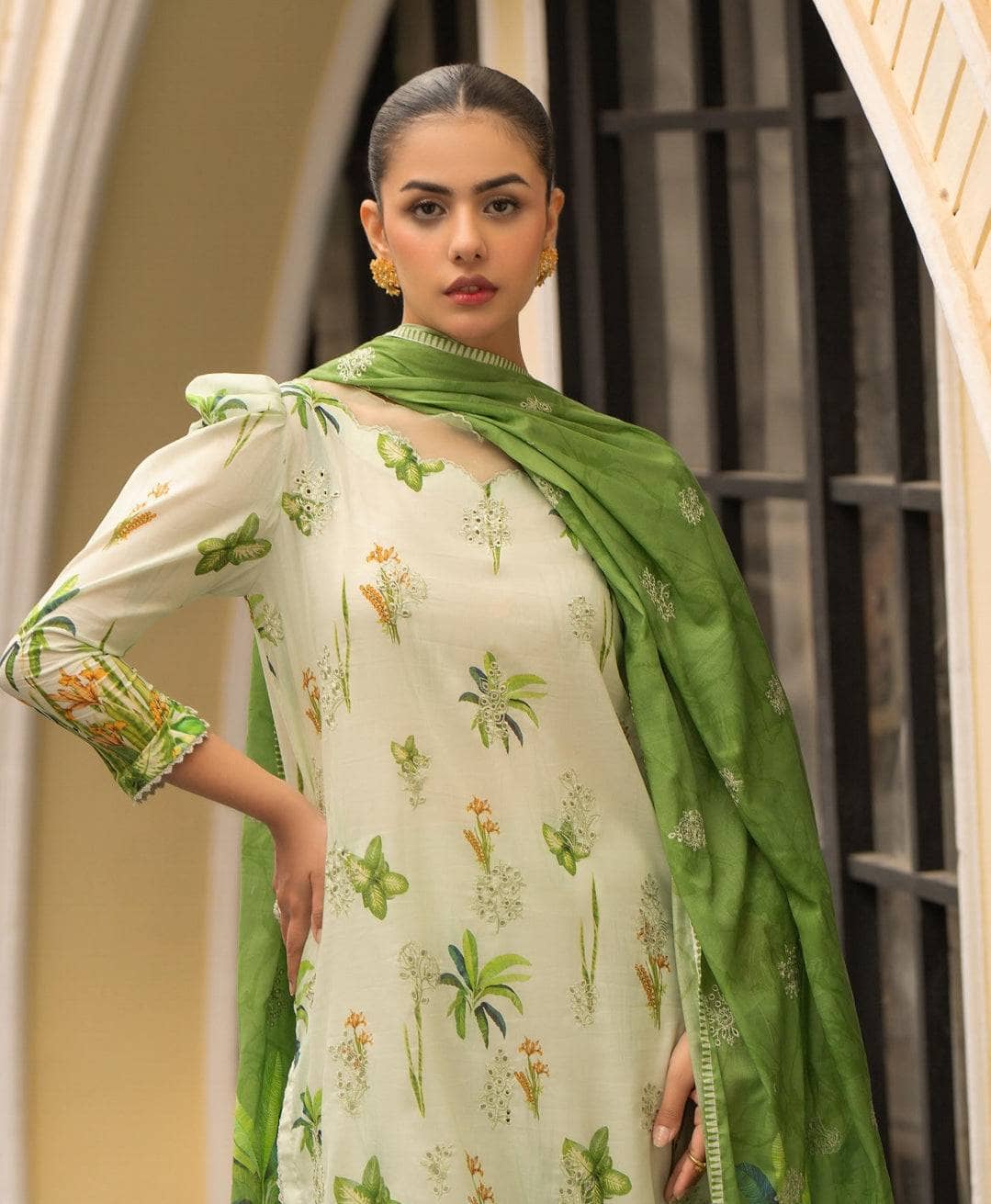 img_gul_jee_mahajal_awwal_boutique