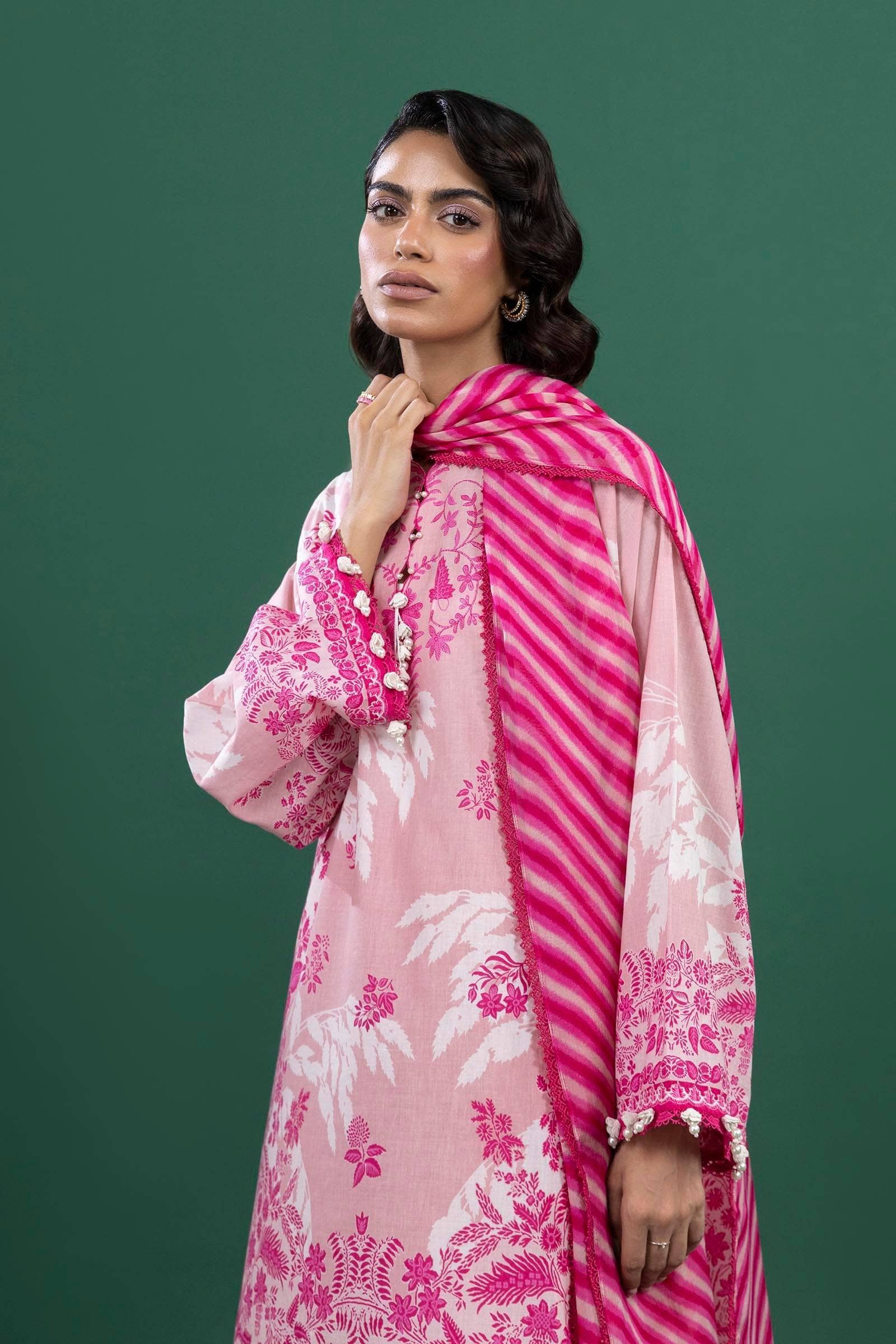 Sana Safinaz Mahay 25/3A