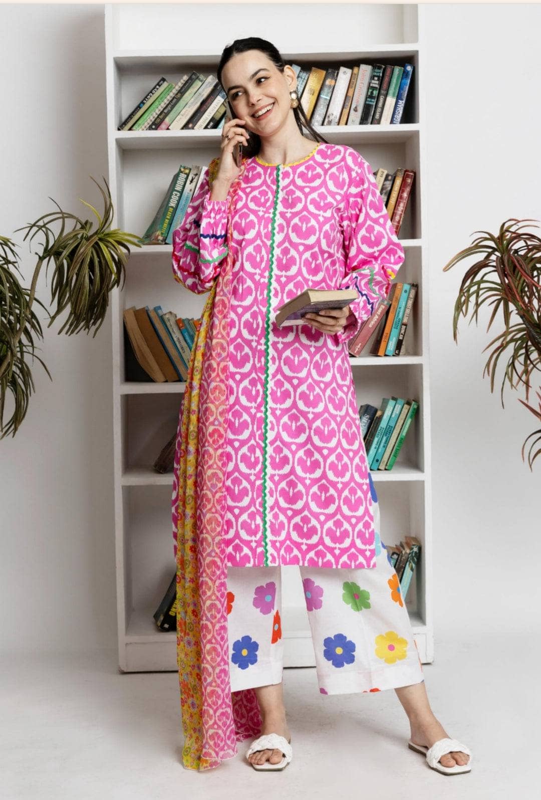 img_house_of_mist_24_awwal_boutique