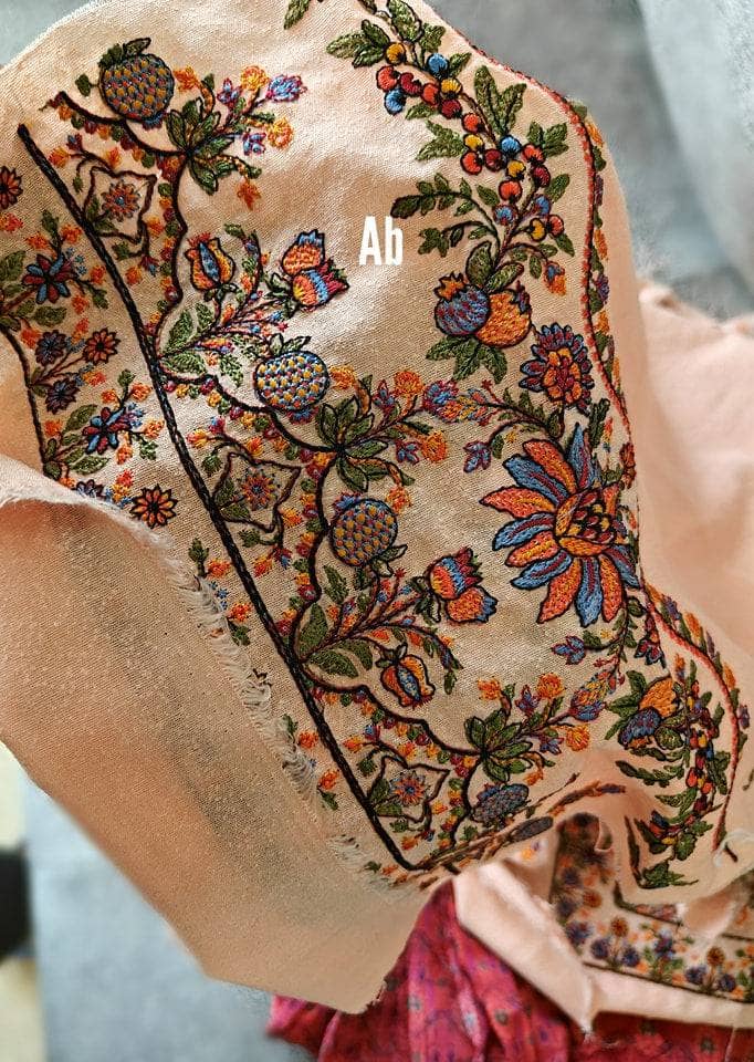 img_hussain_rehar_karandi_awwal_boutique