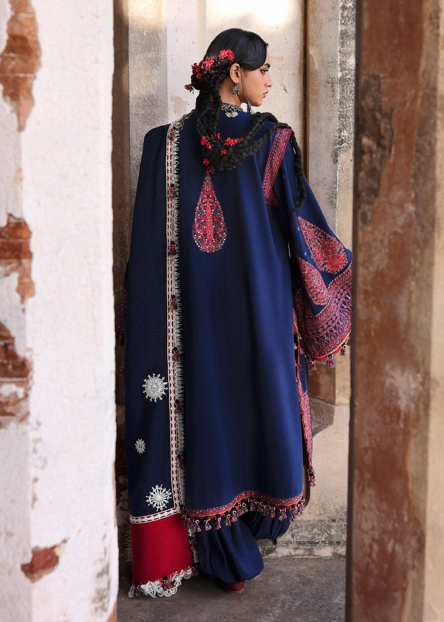 img_hussain_rehar_karandi_awwal_boutique
