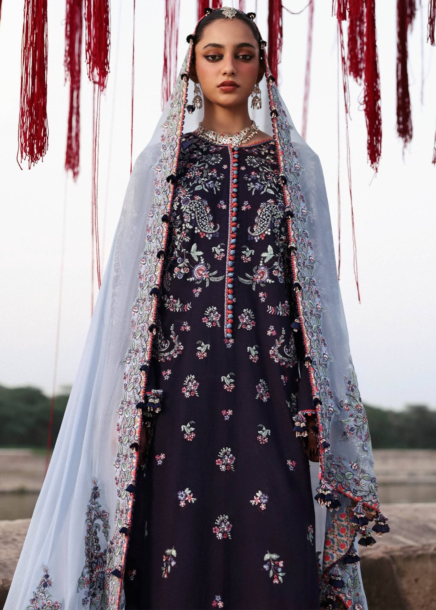 Hussain Rehar Karandi 25/Rouge/Plum