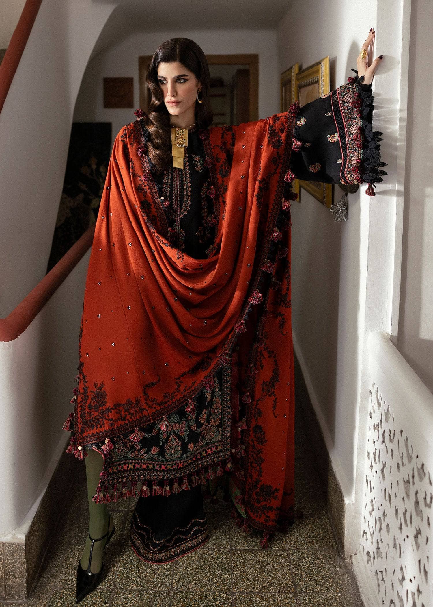 img_hussain_rehar_karandi_awwal_boutique