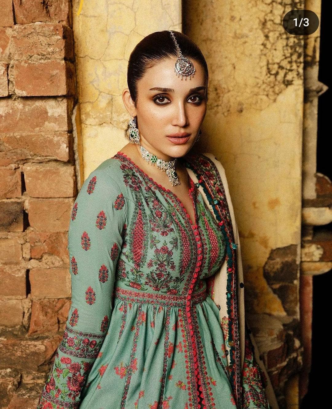img_hussain_rehar_karandi_awwal_boutique