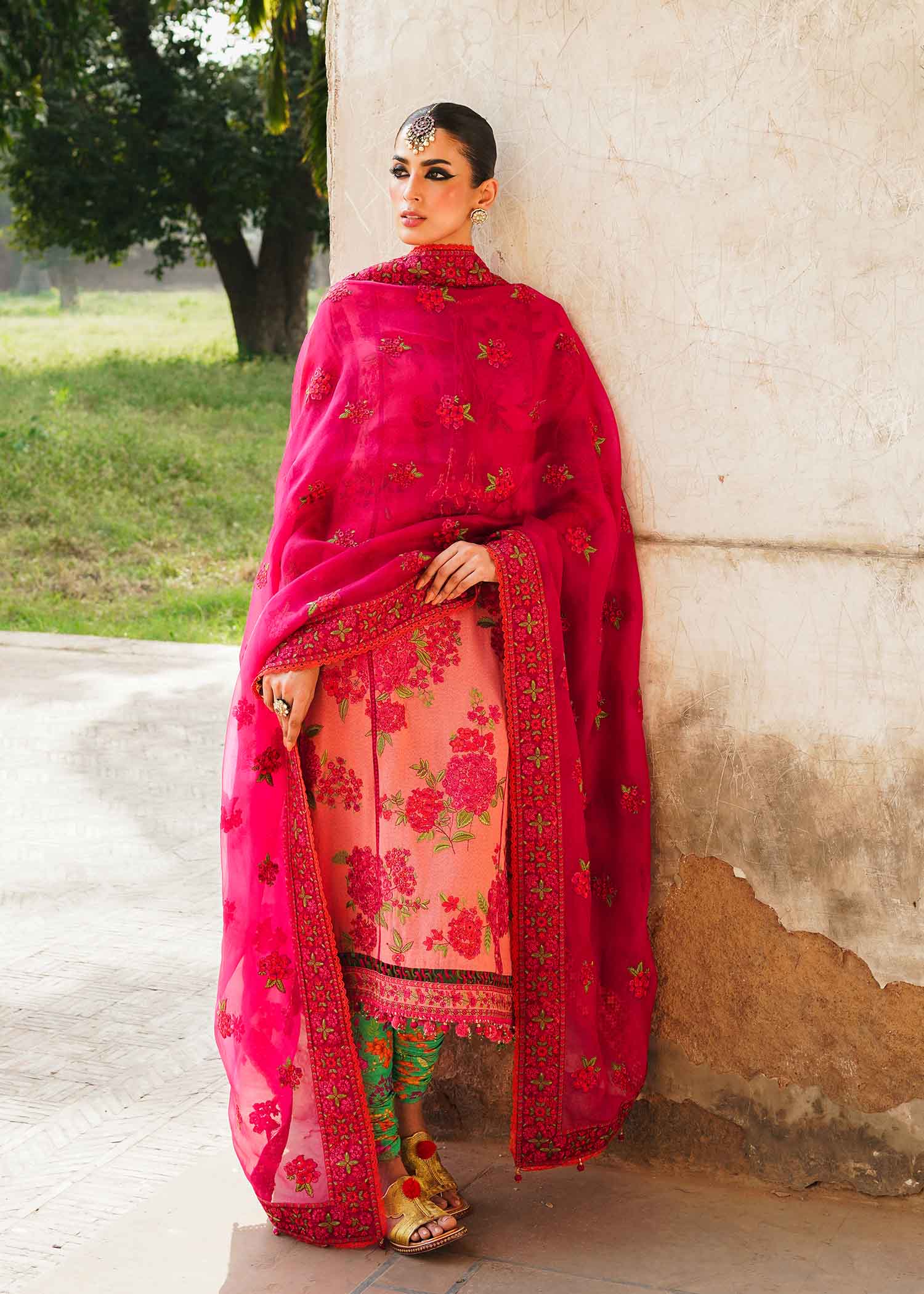 img_hussain_rehar_karandi_awwal_boutique