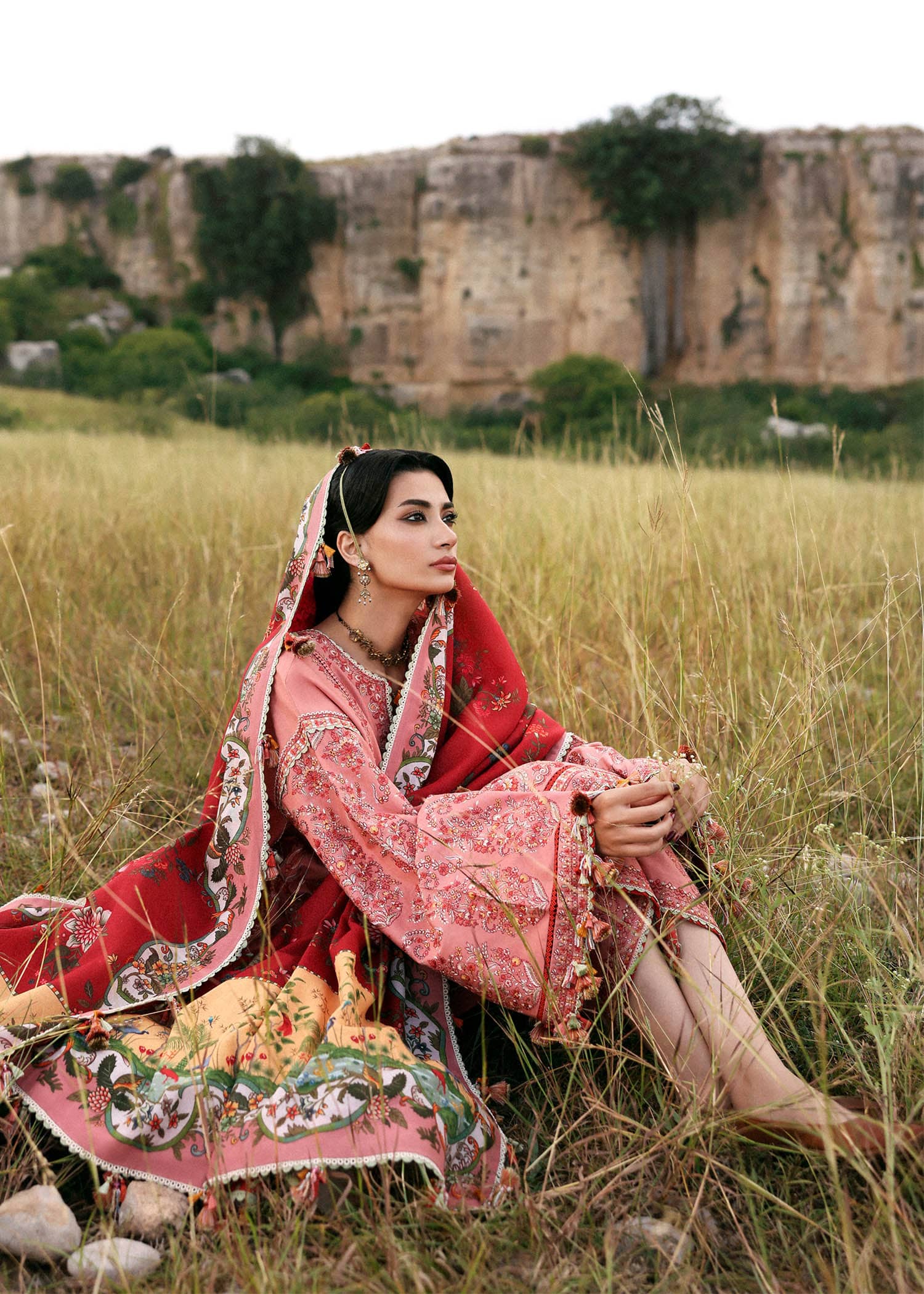 Hussain Rehar Khaddar Winter Pakistani Suits Restocked/Hussain Rehar Khaddar 25/Mahpara